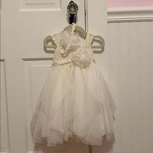Ivory tulle flower girl dress size 12-18 mo